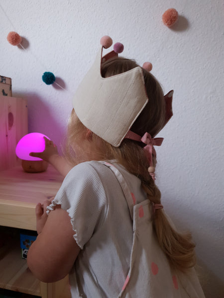 Rosapink mit Punkten