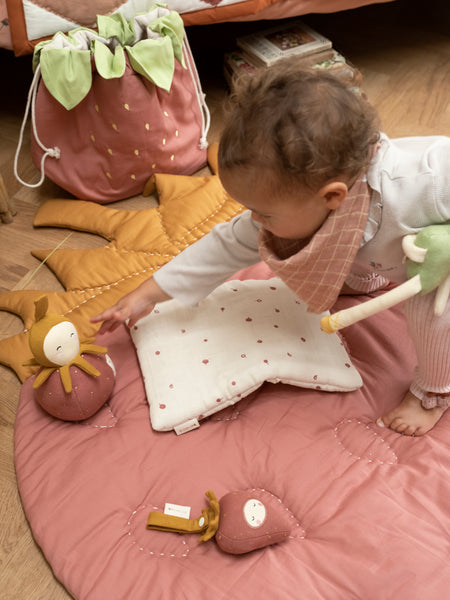 Activity Toy Erdbeerchen